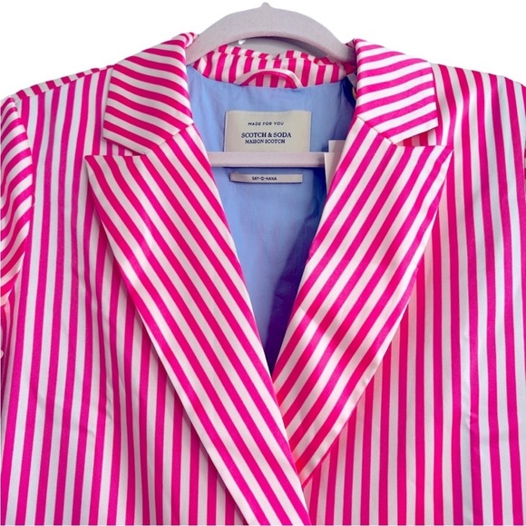 Scotch & Soda Stripe Print Peak Lapel Double-Breasted Blazer and shorts set pink - Picture 3 of 7